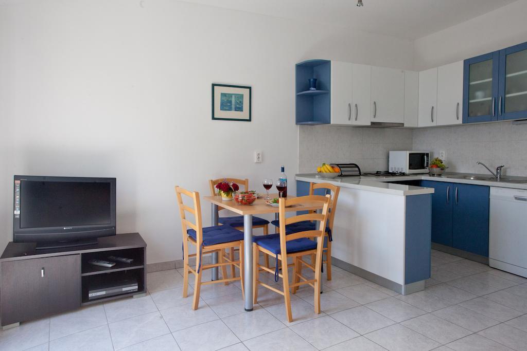 Apartment Firule Sandy Beach Split Exterior photo