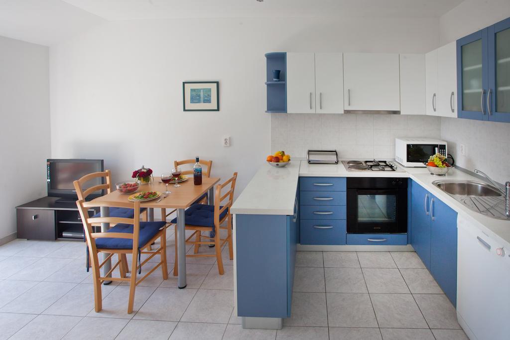 Apartment Firule Sandy Beach Split Exterior photo